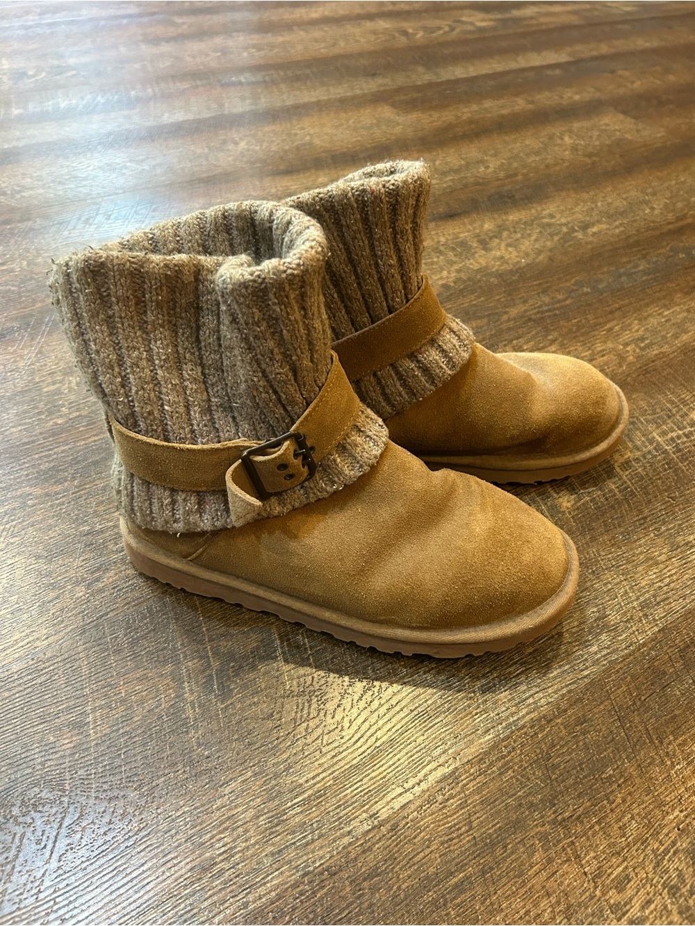 UGG Chestnut Suede Knit-Cuff Ankle Boots 9
